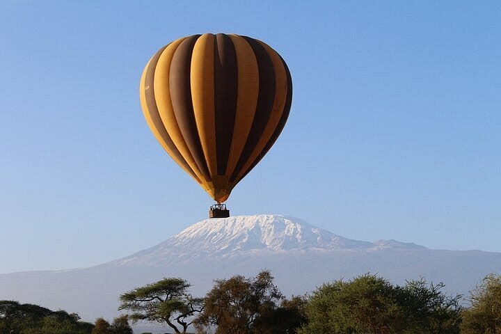 Balloon Safaris in Africa, Kenya Balloon Safaris, Tanzania Balloon Tours